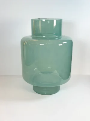 Vase vert en verre recyclé