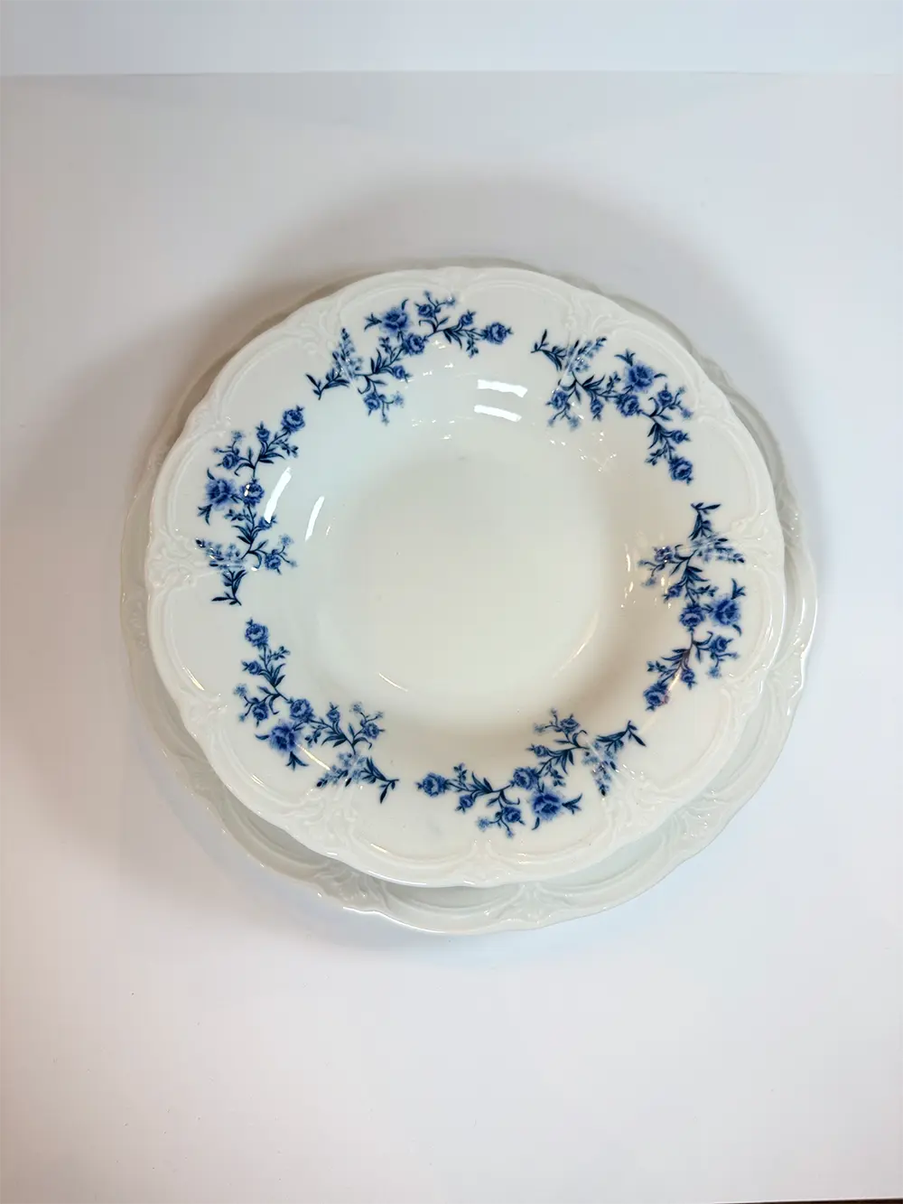 Assiette creuse bleue fleurie rétro