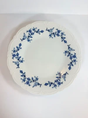 Assiette plate bleue fleurie rétro