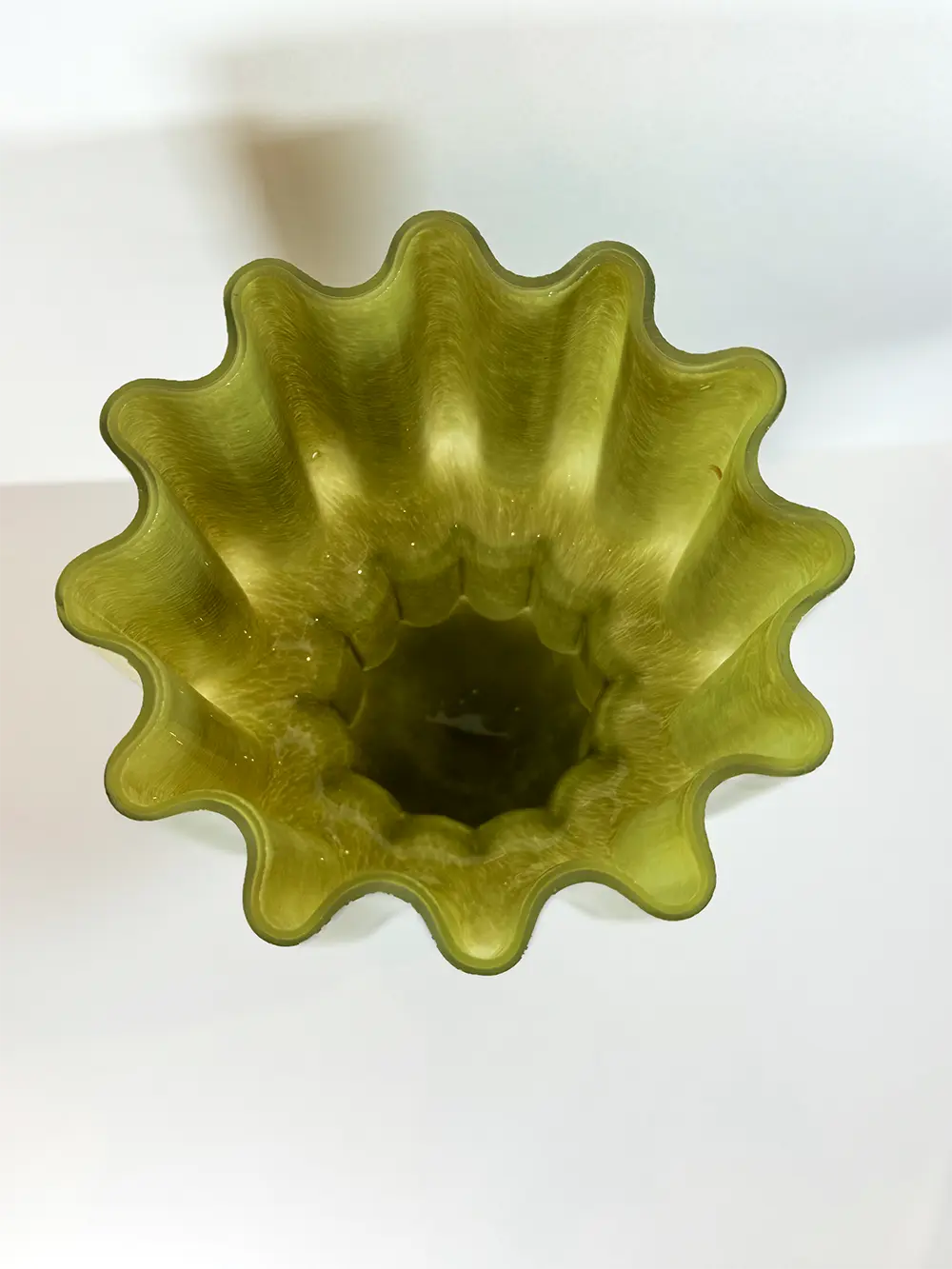 Vase organique vert - PM – Image 4